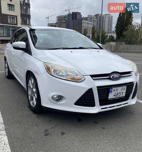 Седан Ford Focus 2013 в Киеве фото Седан Ford Focus 2013 в Киеве