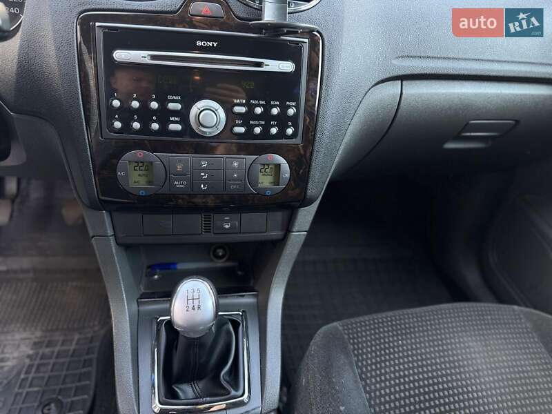 Хэтчбек Ford Focus 2007 в Черноморске фото 6 Хэтчбек Ford Focus 2007 в Черноморске
