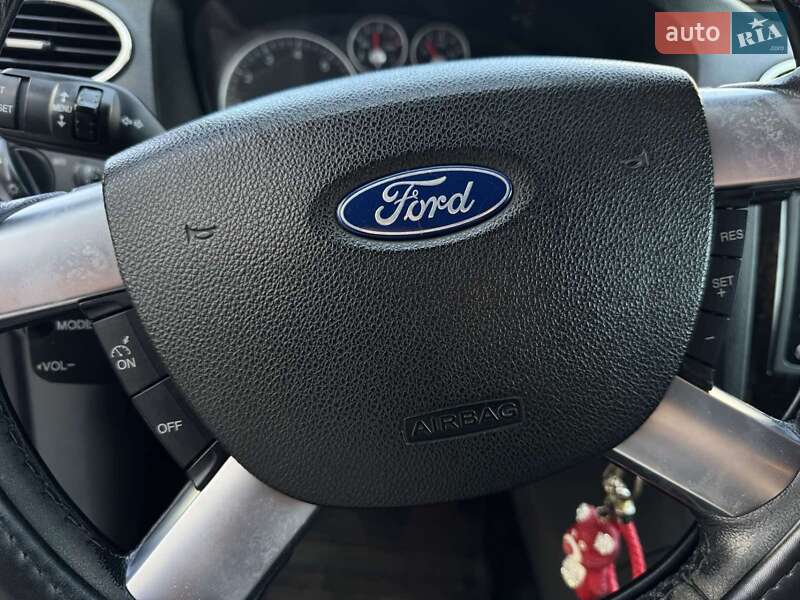 Хэтчбек Ford Focus 2007 в Черноморске фото 11 Хэтчбек Ford Focus 2007 в Черноморске