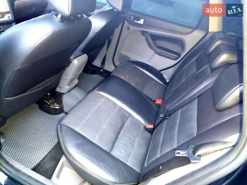 Универсал Ford Focus 2008 в Сколе фото 45 Универсал Ford Focus 2008 в Сколе