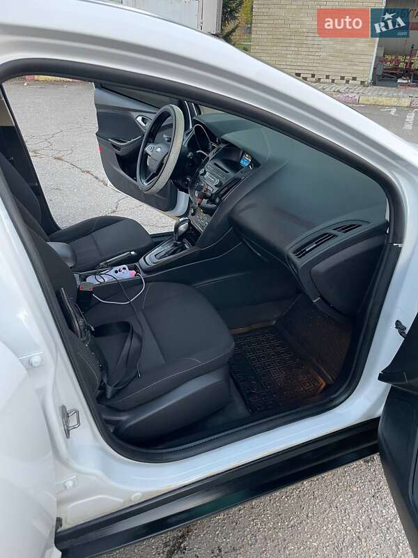 Хэтчбек Ford Focus 2015 в Харькове фото 8 Хэтчбек Ford Focus 2015 в Харькове