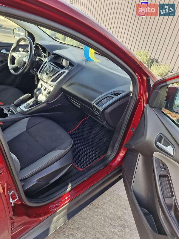 Седан Ford Focus 2014 в Виннице