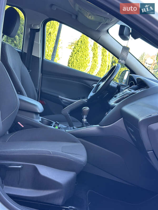 Хетчбек Ford Focus 2011 в Стрию