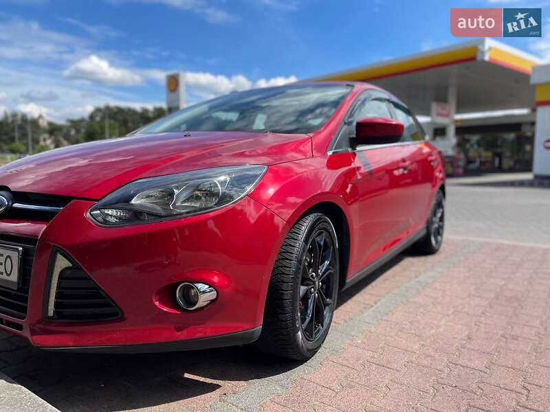 Седан Ford Focus 2011 в Киеве