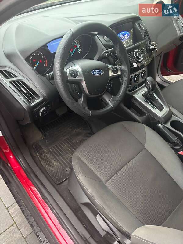 Седан Ford Focus 2011 в Киеве