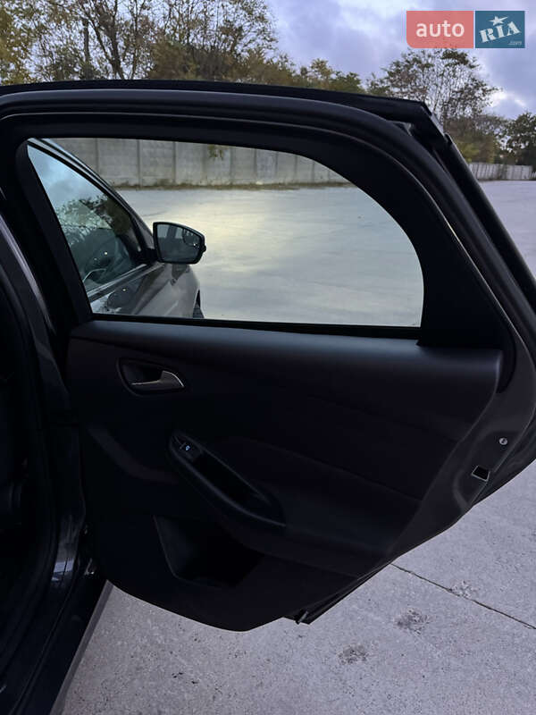 Хетчбек Ford Focus 2015 в Одесі фото 18 Хетчбек Ford Focus 2015 в Одесі