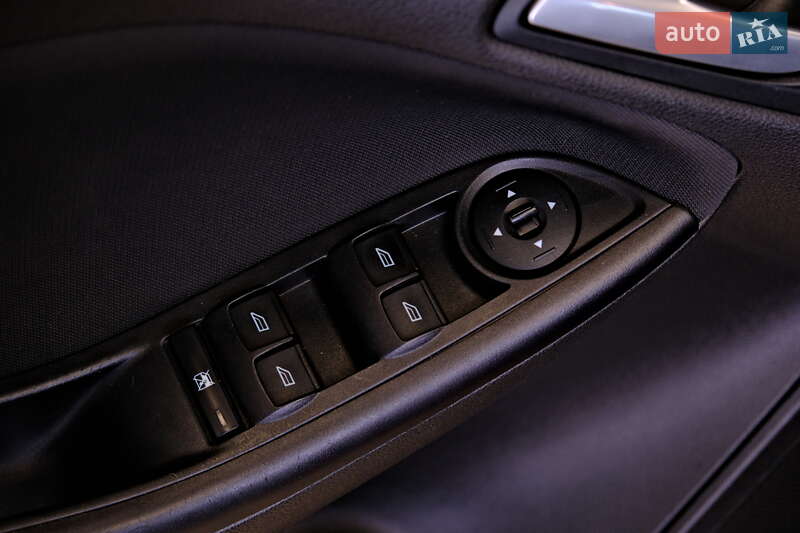 Седан Ford Focus 2016 в Одессе фото 16 Седан Ford Focus 2016 в Одессе