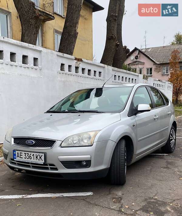 Хетчбек Ford Focus 2007 в  фото Хетчбек Ford Focus 2007 в
