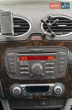 Хетчбек Ford Focus 2007 в  фото 11 Хетчбек Ford Focus 2007 в