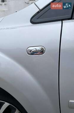 Хетчбек Ford Focus 2007 в  фото 15 Хетчбек Ford Focus 2007 в