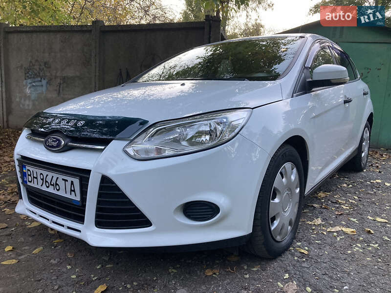 Хэтчбек Ford Focus 2014 в Одессе фото 5 Хэтчбек Ford Focus 2014 в Одессе