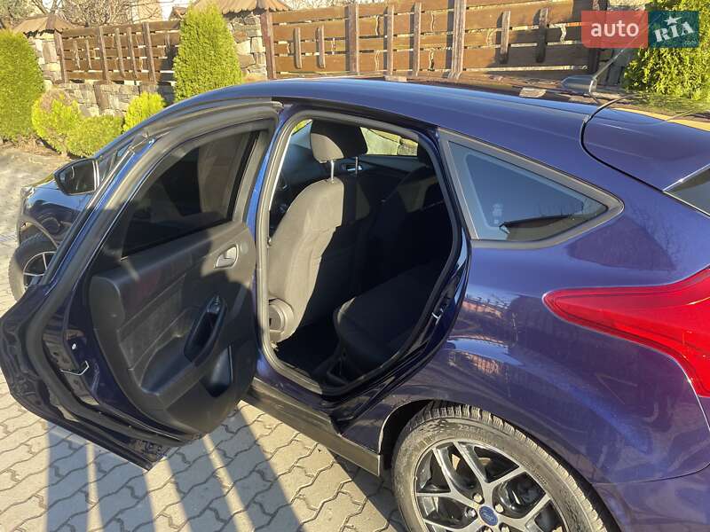Хэтчбек Ford Focus 2016 в Львове фото 12 Хэтчбек Ford Focus 2016 в Львове