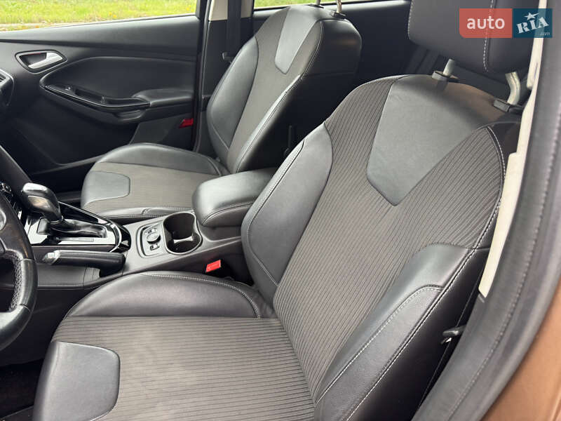 Хэтчбек Ford Focus 2013 в Одессе