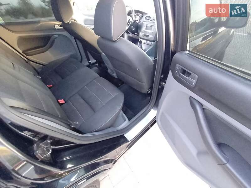 Универсал Ford Focus 2008 в Луцке