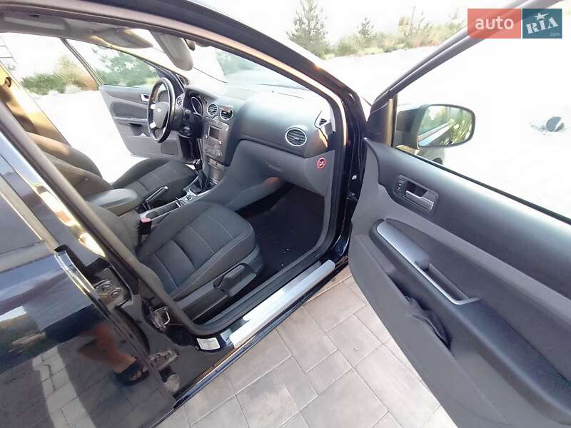 Универсал Ford Focus 2008 в Луцке