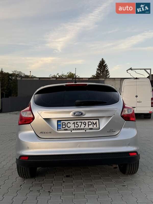 Хэтчбек Ford Focus 2013 в Львове