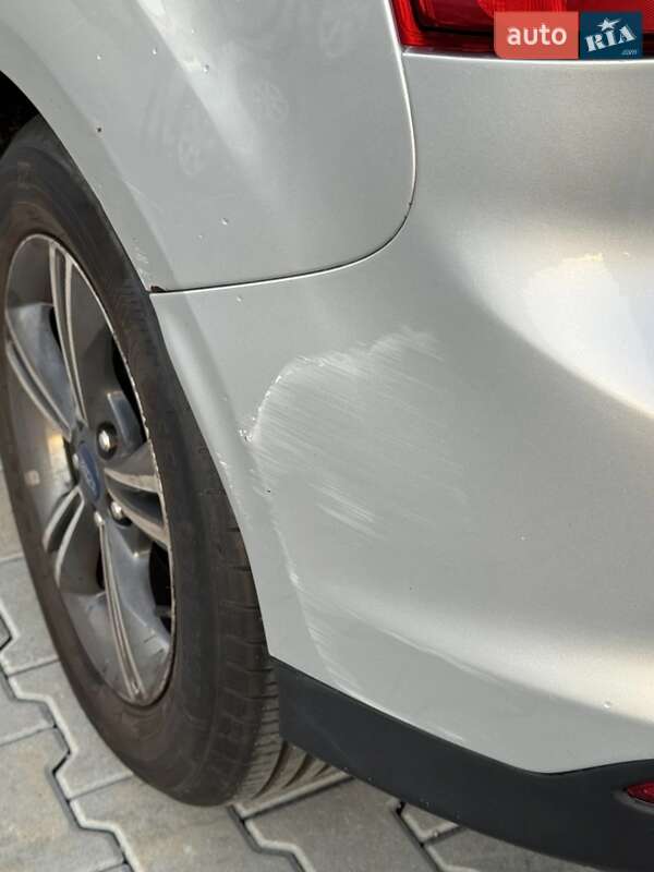 Хэтчбек Ford Focus 2013 в Львове