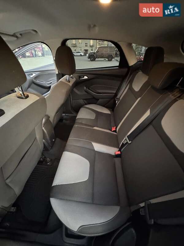 Хэтчбек Ford Focus 2013 в Львове