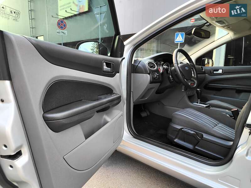 Хетчбек Ford Focus 2008 в Києві