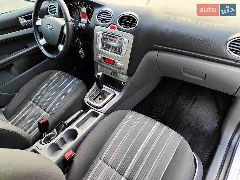 Хетчбек Ford Focus 2008 в Києві