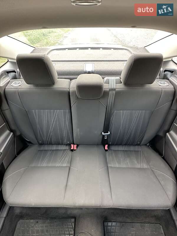 Седан Ford Focus 2015 в Белогородке фото 23 Седан Ford Focus 2015 в Белогородке