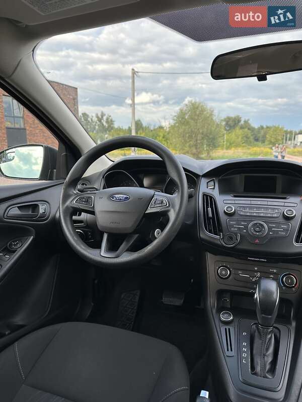 Седан Ford Focus 2015 в Белогородке фото 33 Седан Ford Focus 2015 в Белогородке