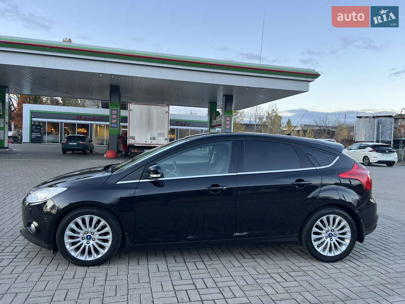 Хетчбек Ford Focus 2011 в Житомирі фото 4 Хетчбек Ford Focus 2011 в Житомирі