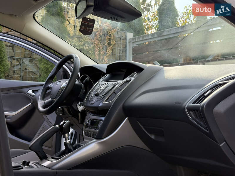 Универсал Ford Focus 2013 в Стрые фото 113 Универсал Ford Focus 2013 в Стрые