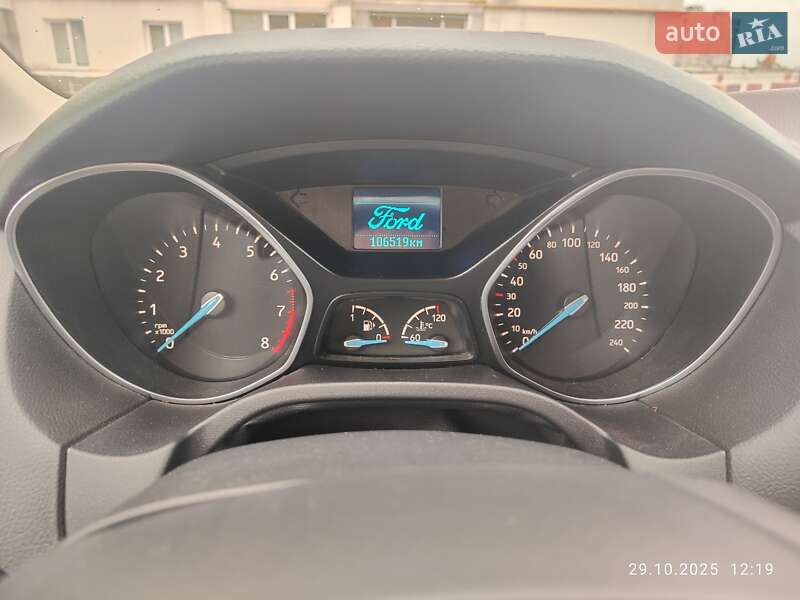 Хетчбек Ford Focus 2015 в Харкові