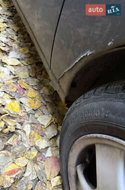 Седан Ford Focus 2002 в Києві