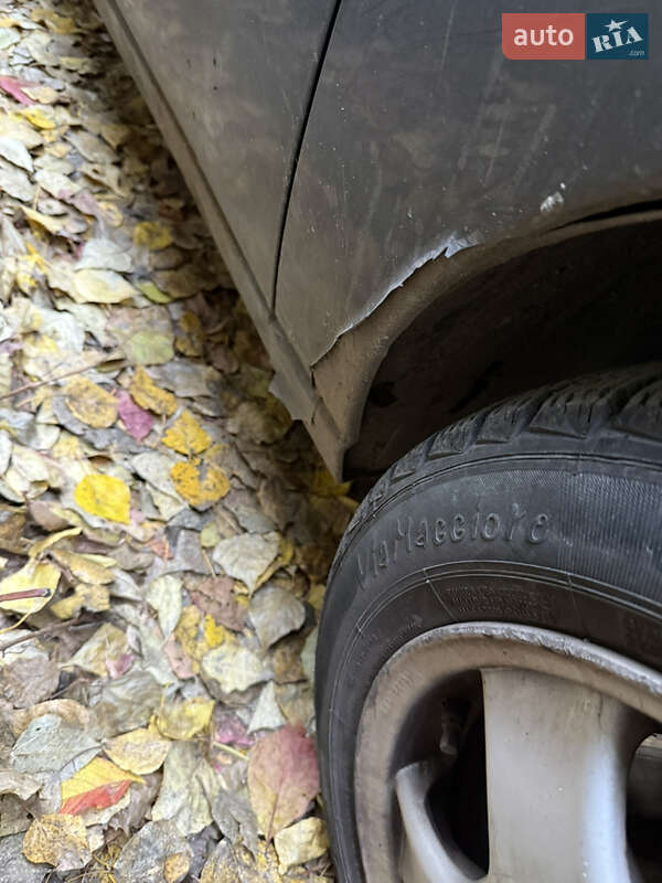 Седан Ford Focus 2002 в Києві