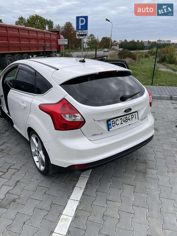 Хетчбек Ford Focus 2014 в Золочеві фото 7 Хетчбек Ford Focus 2014 в Золочеві