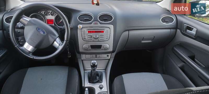 Универсал Ford Focus 2009 в Каменке-Бугской
