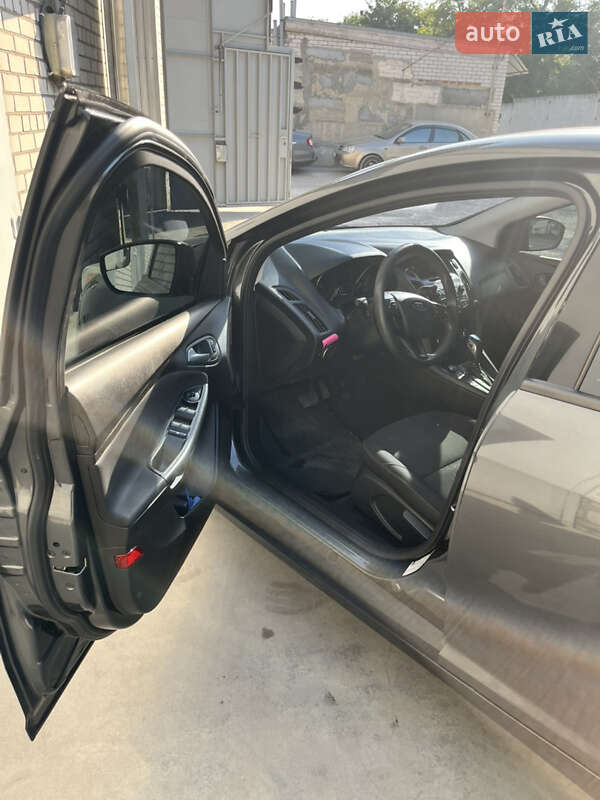 Хетчбек Ford Focus 2016 в Запоріжжі фото 9 Хетчбек Ford Focus 2016 в Запоріжжі