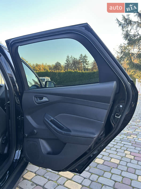 Универсал Ford Focus 2016 в Луцке фото 17 Универсал Ford Focus 2016 в Луцке