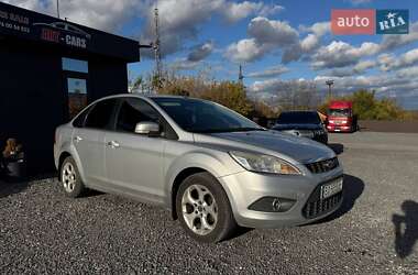 Седан Ford Focus 2011 в Кременце