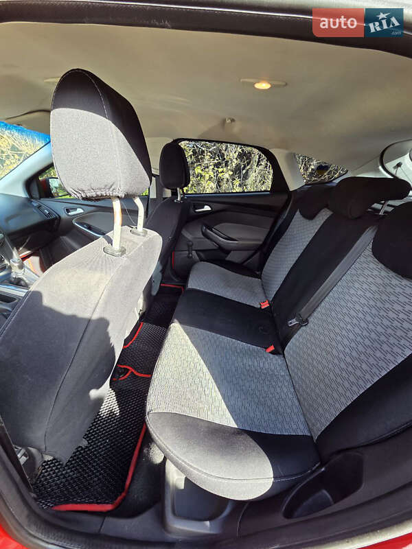 Хэтчбек Ford Focus 2013 в Хмельницком