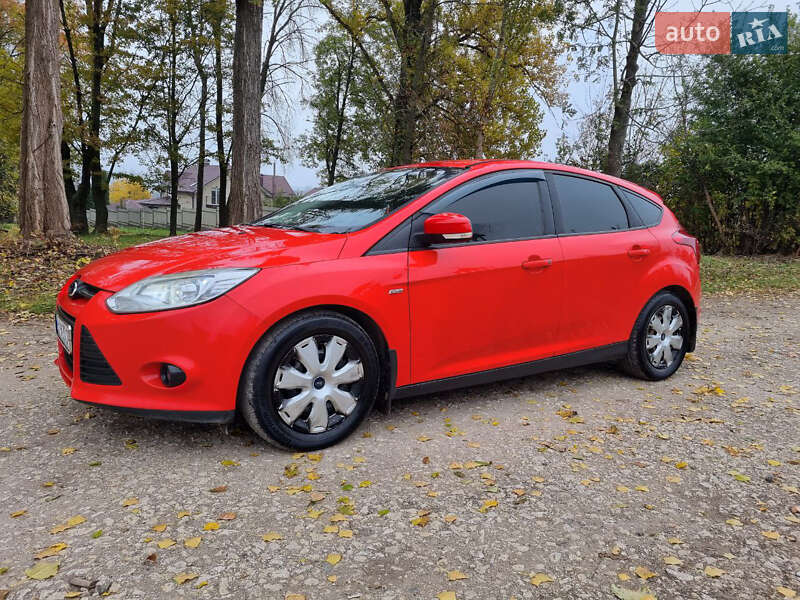 Хетчбек Ford Focus 2013 в Хмельницькому фото 8 Хетчбек Ford Focus 2013 в Хмельницькому