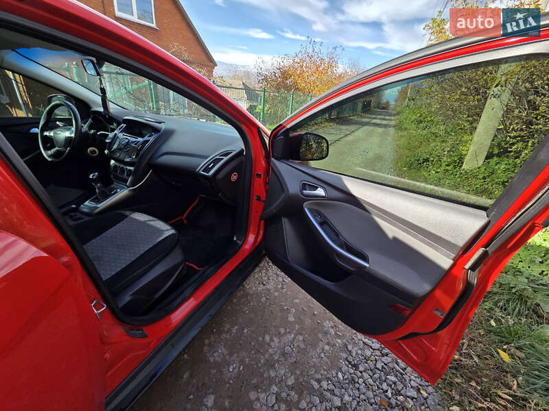 Хетчбек Ford Focus 2013 в Хмельницькому фото 15 Хетчбек Ford Focus 2013 в Хмельницькому