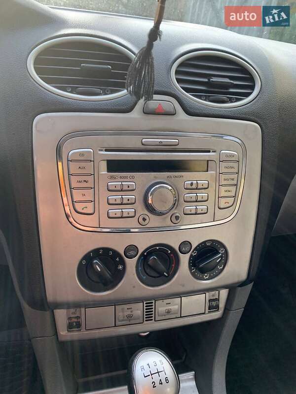 Універсал Ford Focus 2008 в Гайвороні фото 37 Універсал Ford Focus 2008 в Гайвороні