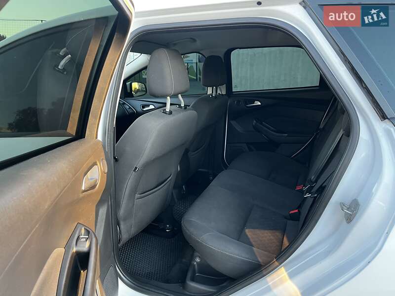 Універсал Ford Focus 2014 в Києві фото 11 Універсал Ford Focus 2014 в Києві