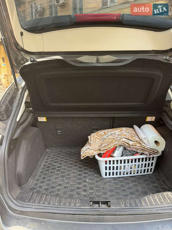 Хэтчбек Ford Focus 2016 в Одессе фото 9 Хэтчбек Ford Focus 2016 в Одессе