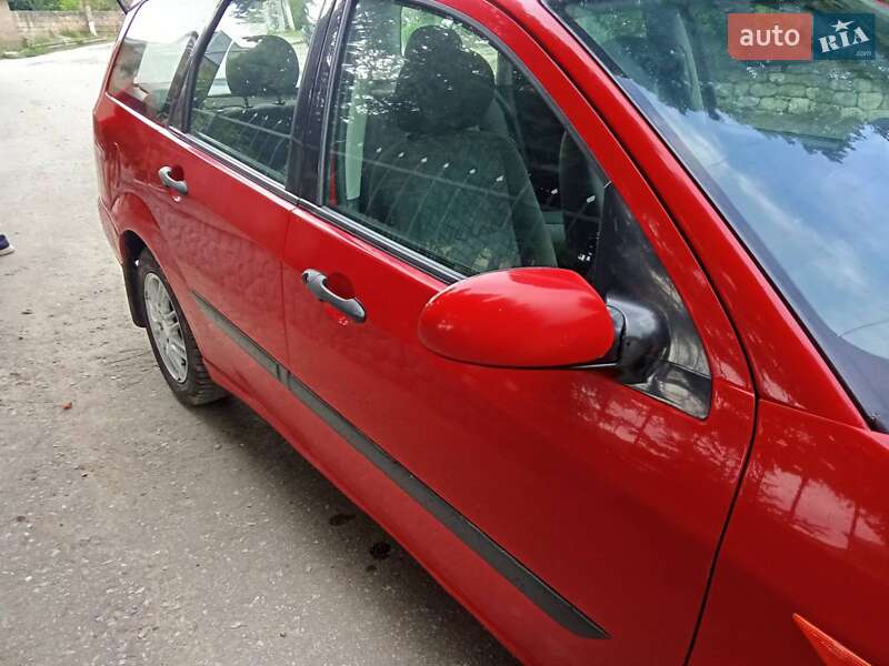 Універсал Ford Focus 2001 в Кам'янець-Подільському фото 5 Універсал Ford Focus 2001 в Кам'янець-Подільському