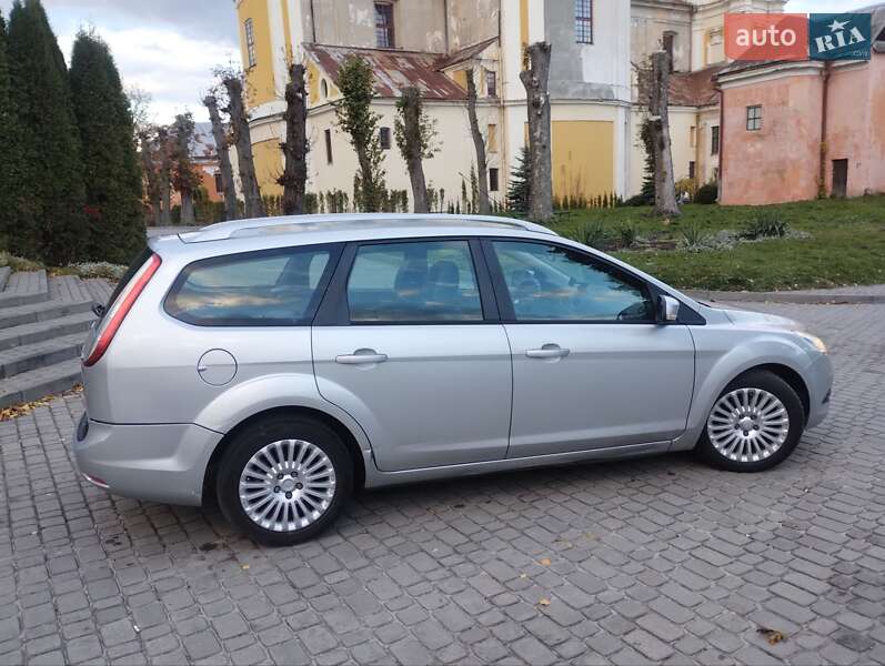 Универсал Ford Focus 2010 в Кременце
