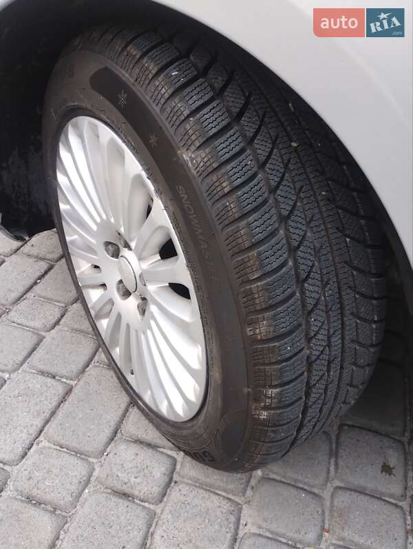 Универсал Ford Focus 2010 в Кременце