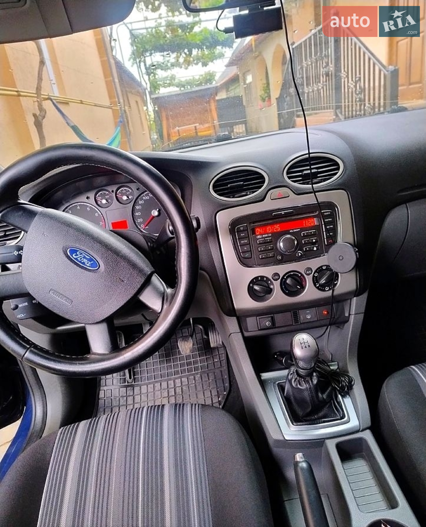 2010 Ford Focus - мініатюра 4