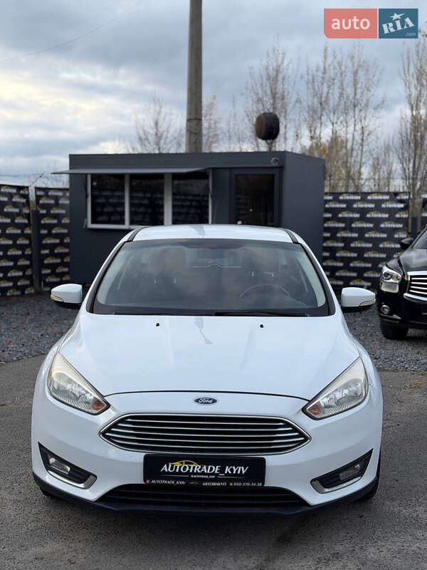 Хетчбек Ford Focus 2016 в Києві