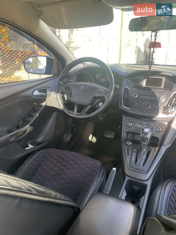 Седан Ford Focus 2015 в Миколаєві