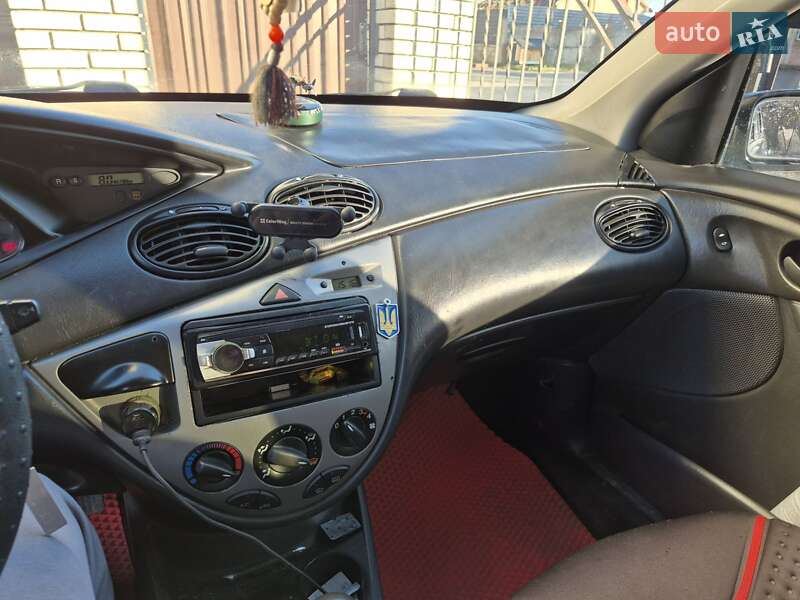 Универсал Ford Focus 2003 в Тернополе фото 5 Универсал Ford Focus 2003 в Тернополе