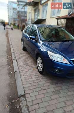 Хэтчбек Ford Focus 2008 в Калуше